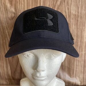 New with defects Under Armour Black Cap